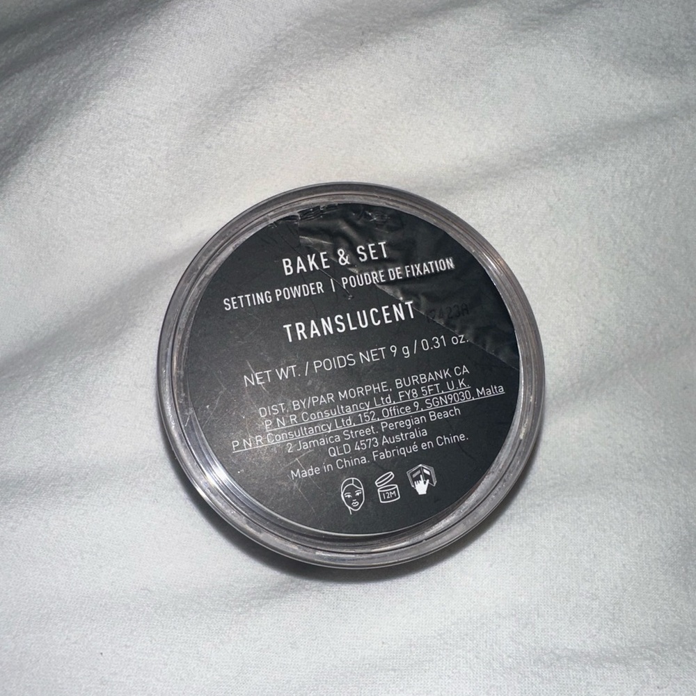 Morphe Translucent Setting Powder Compact - Picture 2 of 2